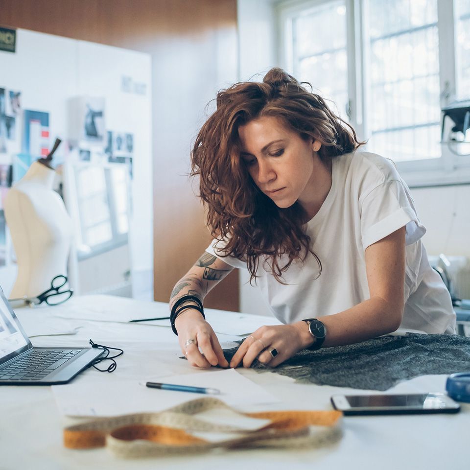 femme qui travaille